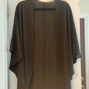 Sheer kimono CLOSING CLOSET!! Make a BUNDLE! WILL ACCEPT OFFERS!!